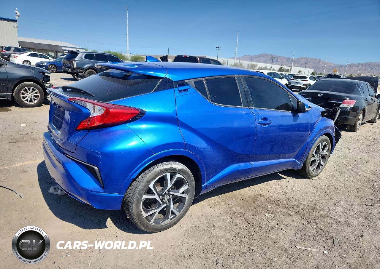 2018 Toyota C-Hr Xle Premium VIN:NMTKHMBXXJR011586 - 3