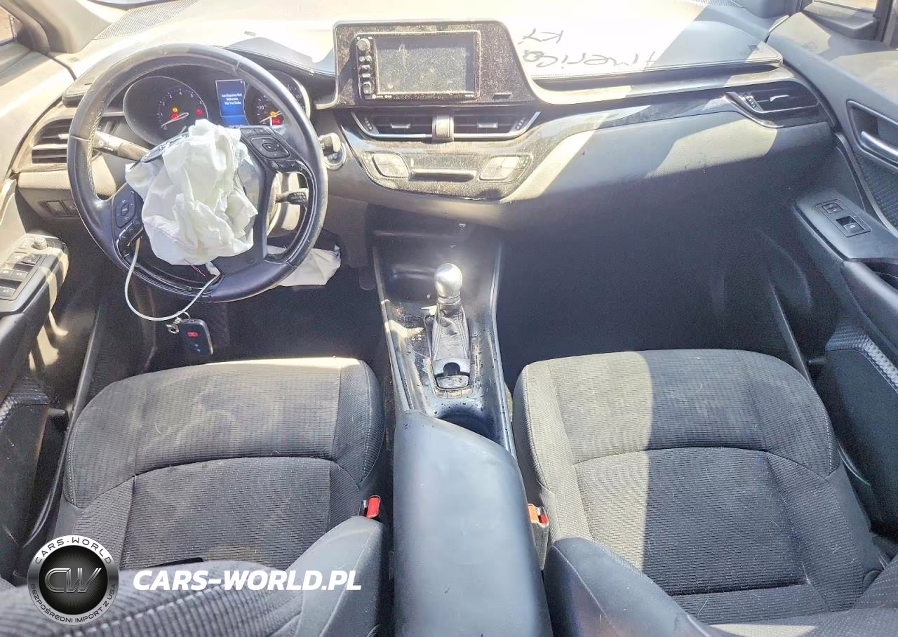 2018 Toyota C-Hr Xle Premium VIN:NMTKHMBXXJR011586 - 8