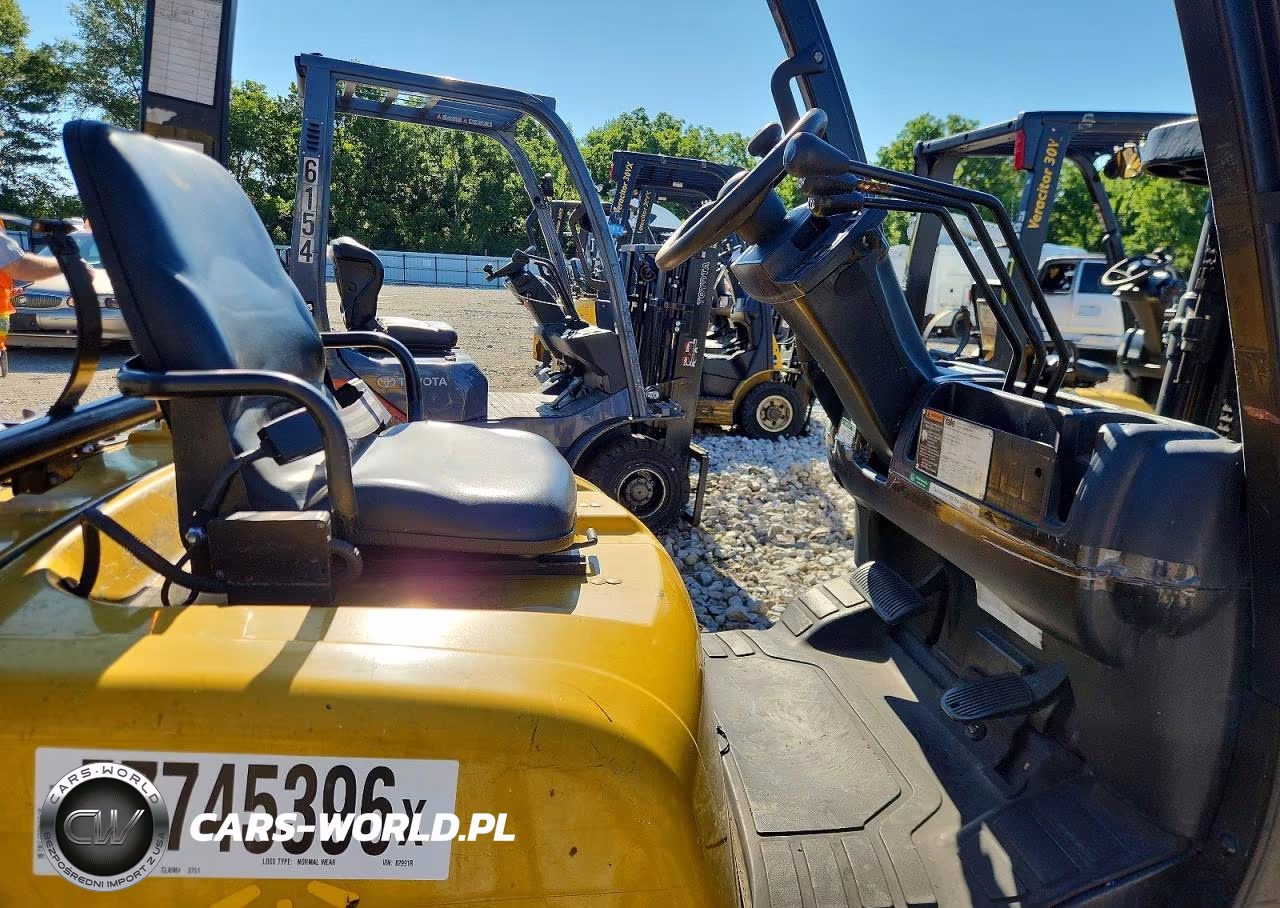 1999 Yale Glp030Vxnrsv062 Forklift VIN:D810V02991R - 5