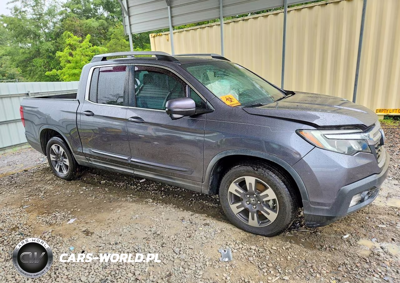 2017 Honda Ridgeline Rtl VIN:5FPYK2F63HB009350 - 4