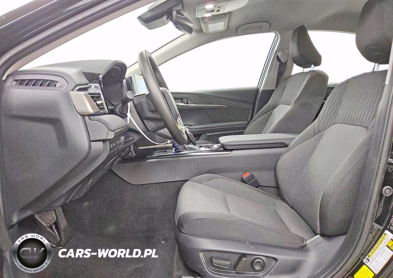 2026 Toyota Camry VIN:4T1DAACK7TU730353 - 7