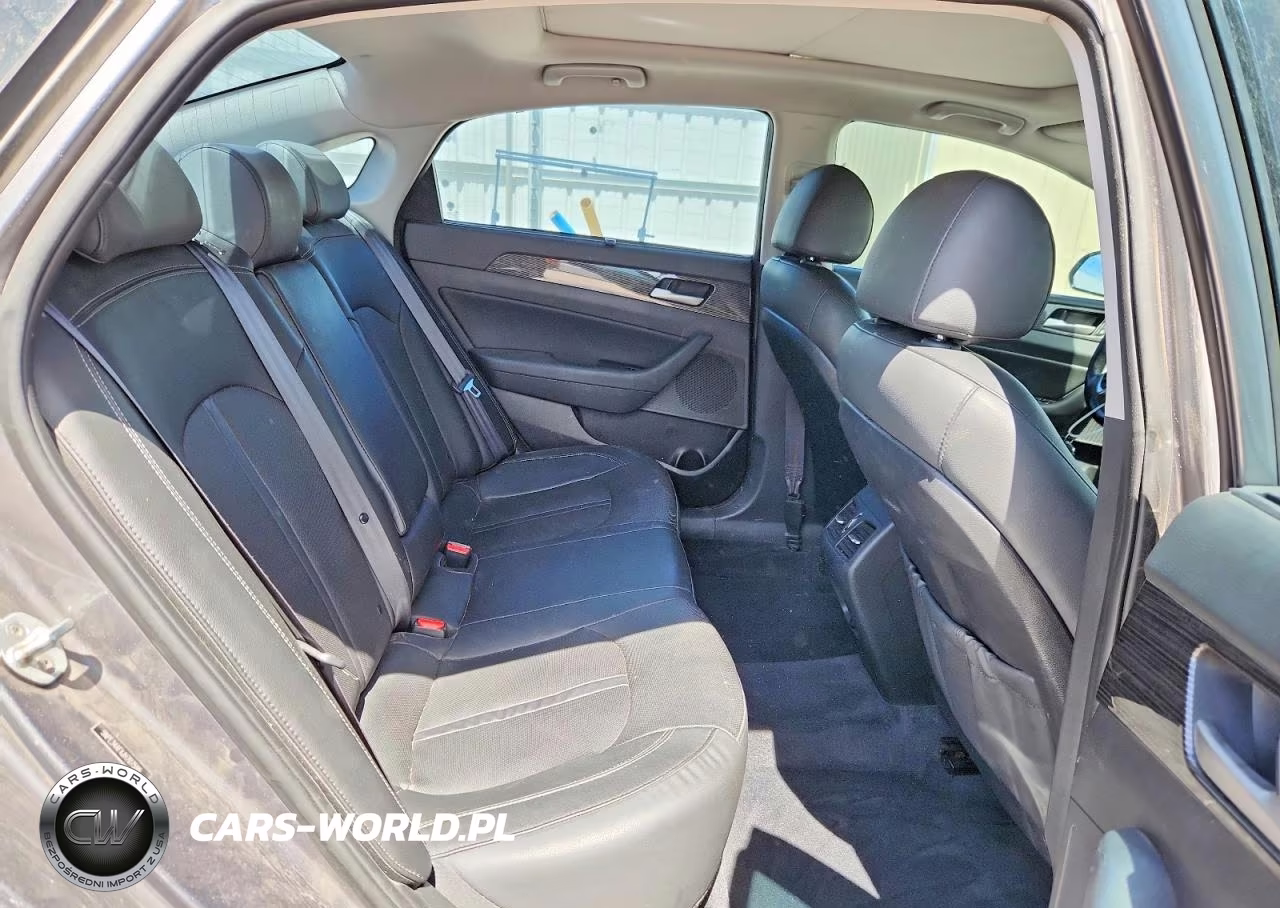 2018 Hyundai Sonata Limited VIN:5NPE34AFXJH707599 - 10