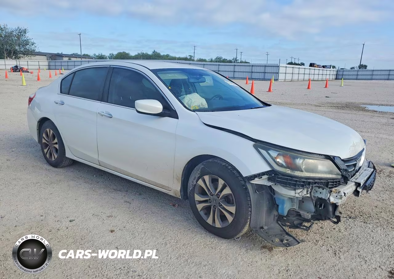 2015 Honda Accord Lx VIN:1HGCR2F38FA086081 - 4