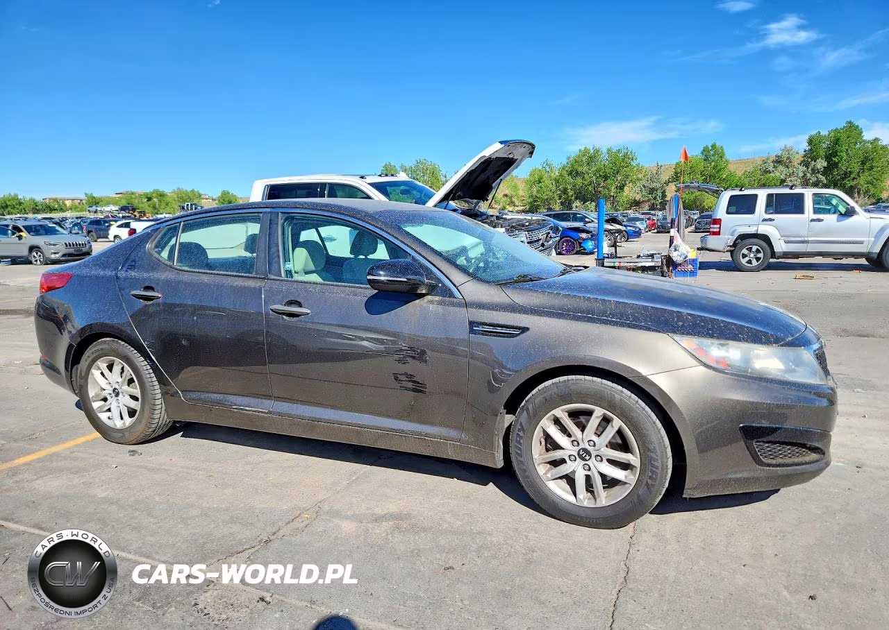 2011 Kia Optima Lx VIN:KNAGM4A73B5065045 - 4