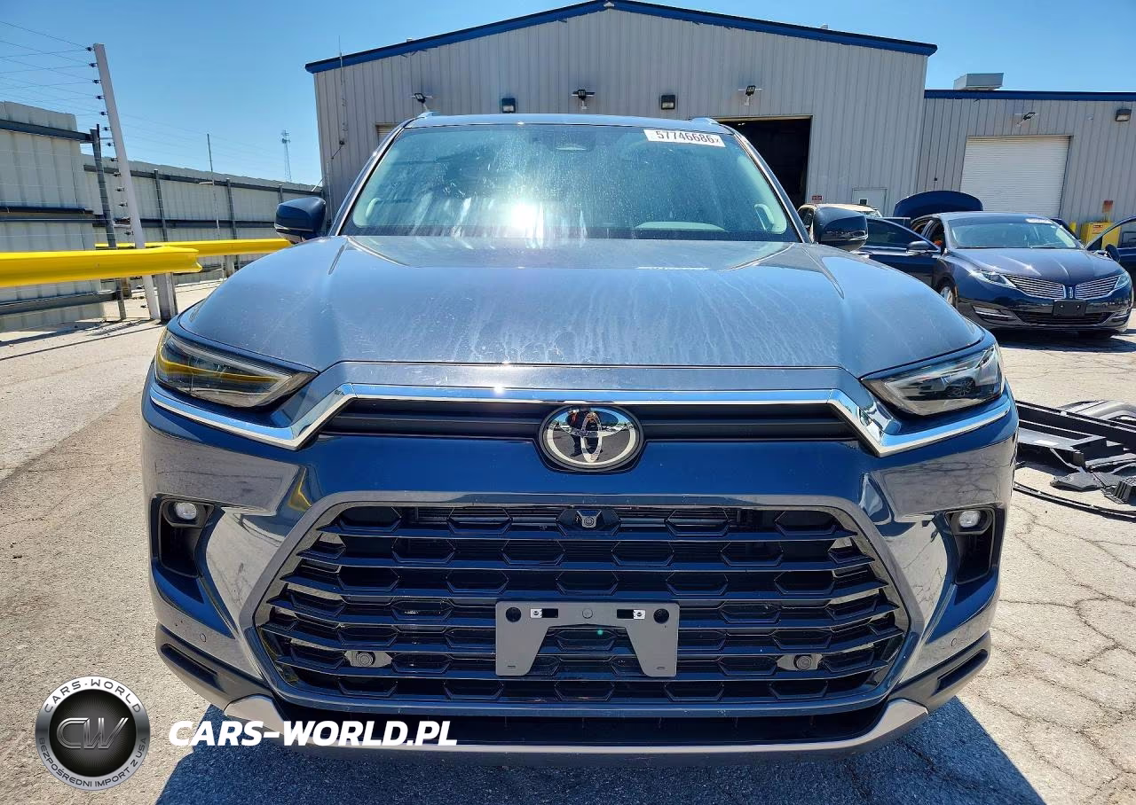 2025 Toyota Grand Highlander Hybrid Limited VIN:5TDACAB53SS051261 - 5