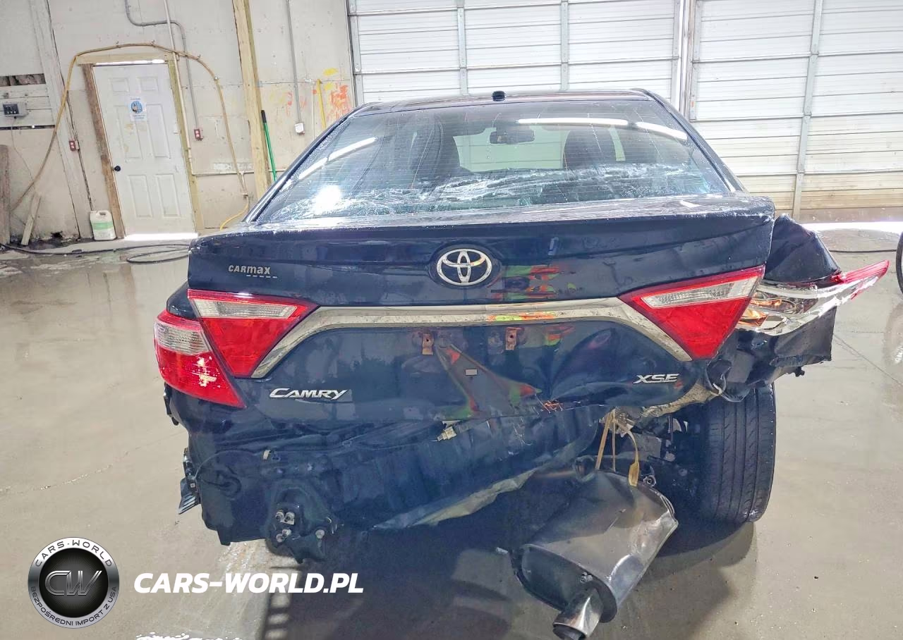 2015 Toyota Camry Xse VIN:4T1BF1FK2FU952789 - 6