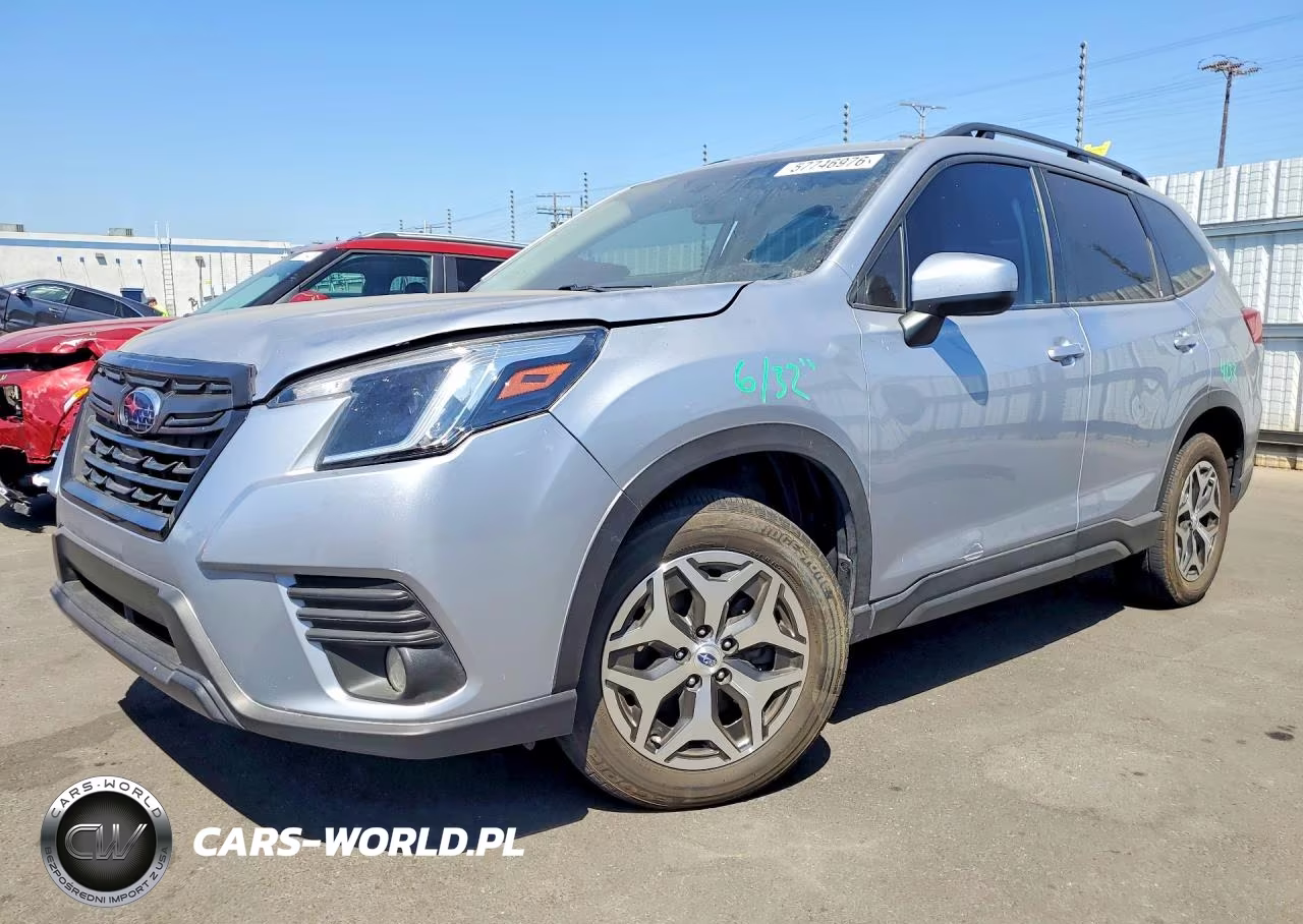 2023 Subaru Forester Premium – zdjęcie 1 z 14