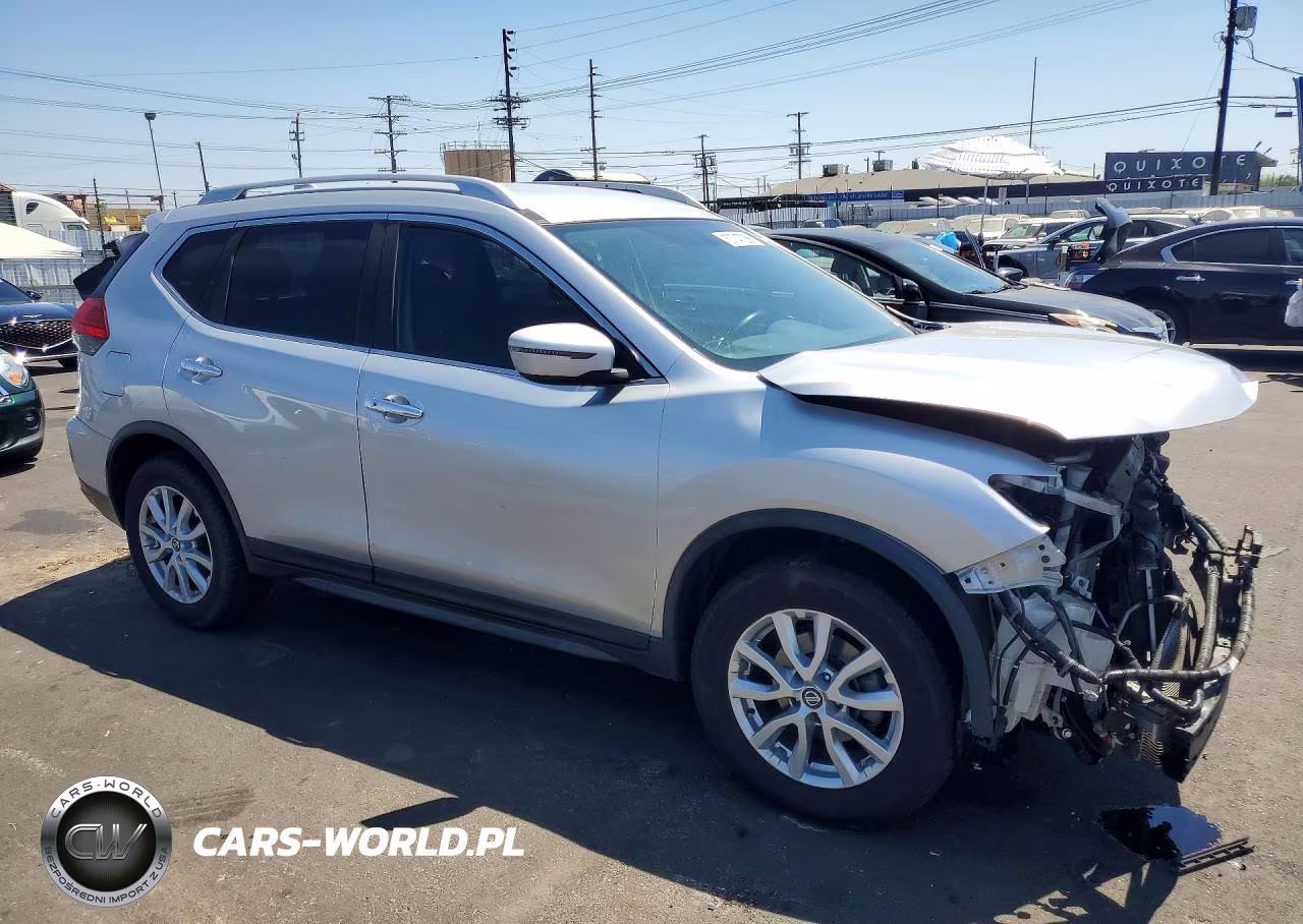 2017 Nissan Rogue Sv VIN:JN8AT2MT9HW396325 - 4