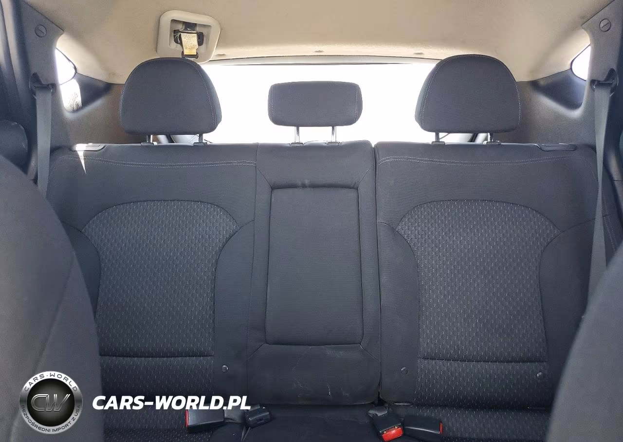 2010 Hyundai Tucson Gls VIN:KM8JT3AC9AU085108 - 10