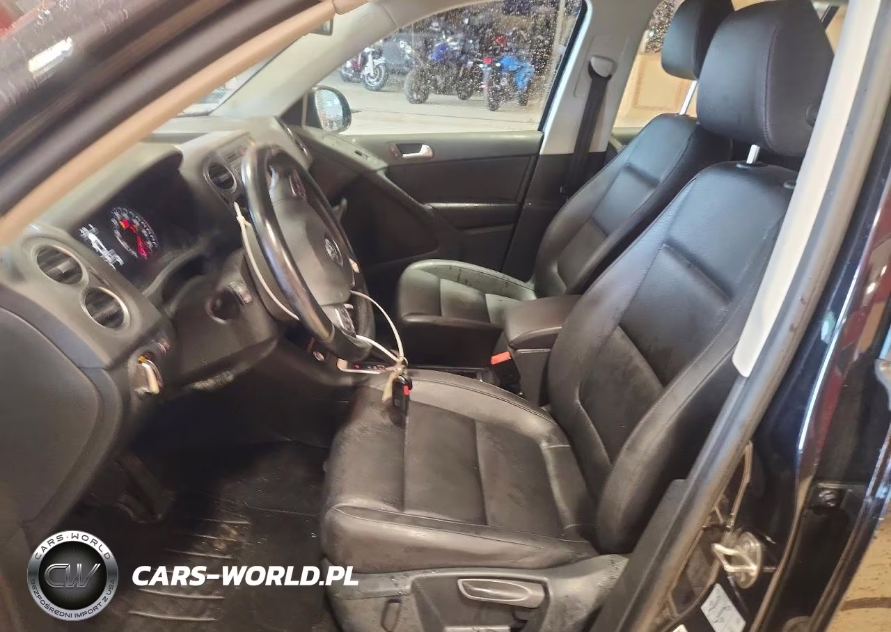 2017 Volkswagen Tiguan S VIN:WVGBV7AX9HK023237 - 7