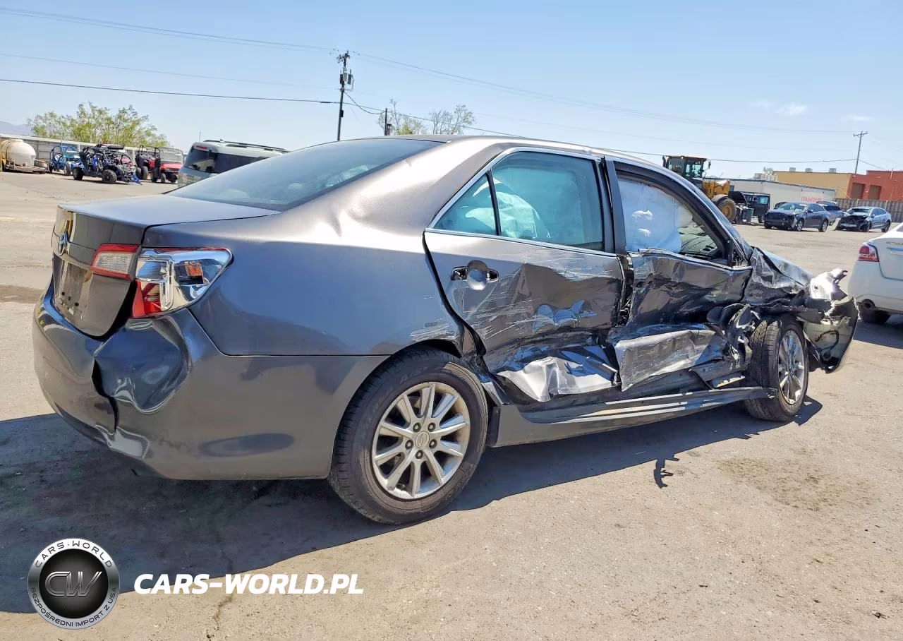 2013 Toyota Camry Std-Le-Xle-Se VIN:4T1BF1FK3DU721364 - 3
