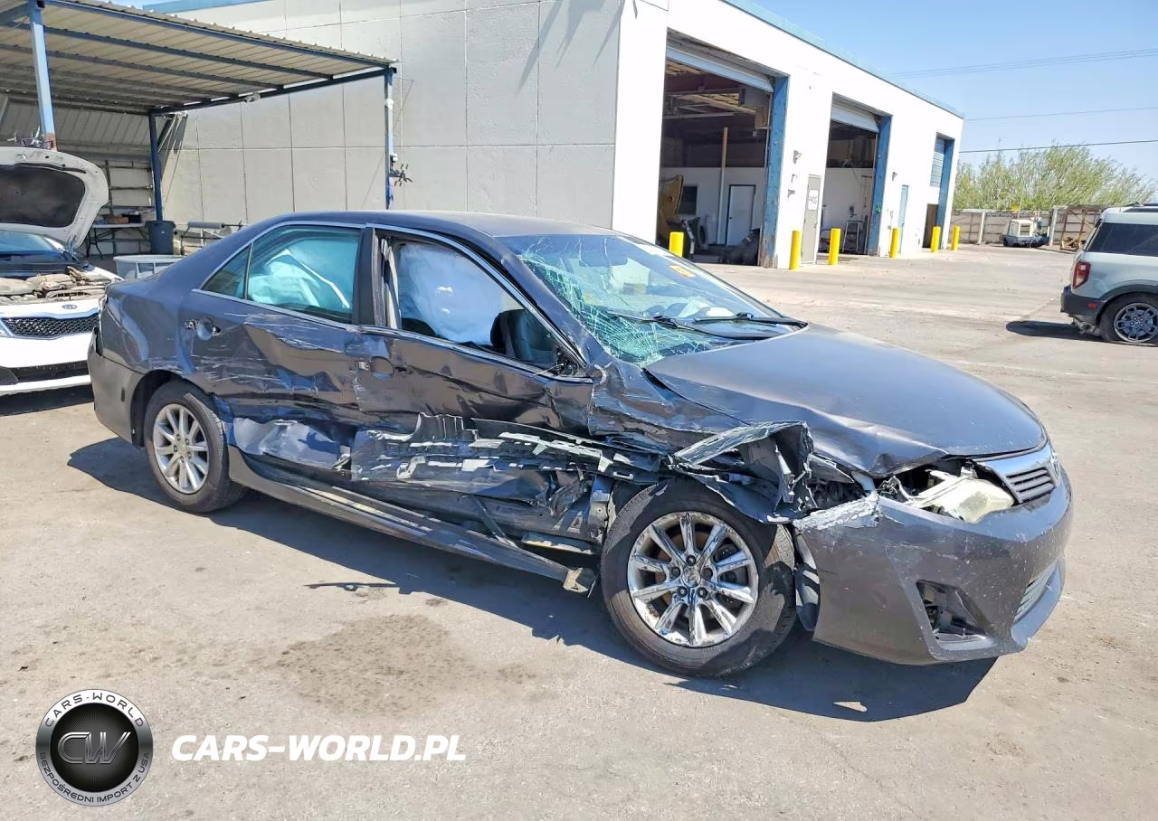 2013 Toyota Camry Std-Le-Xle-Se VIN:4T1BF1FK3DU721364 - 4