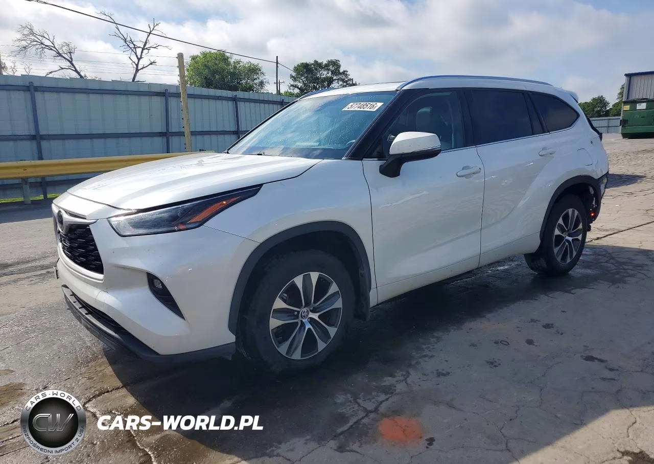 2021 Toyota Highlander Xle – zdjęcie 1 z 14