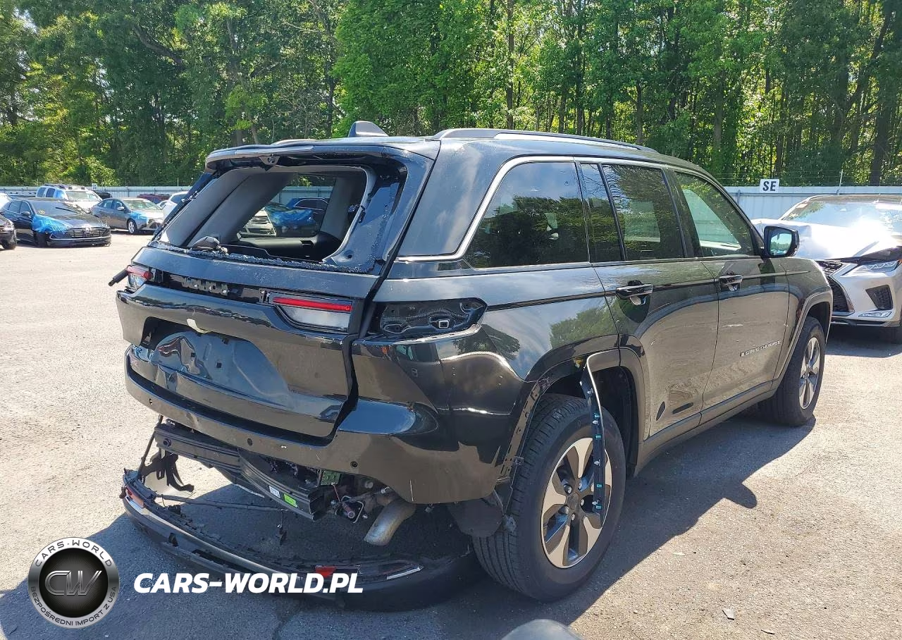 2023 Jeep Grand Cherokee Limited 4Xe VIN:1C4RJYB67PC665667 - 3