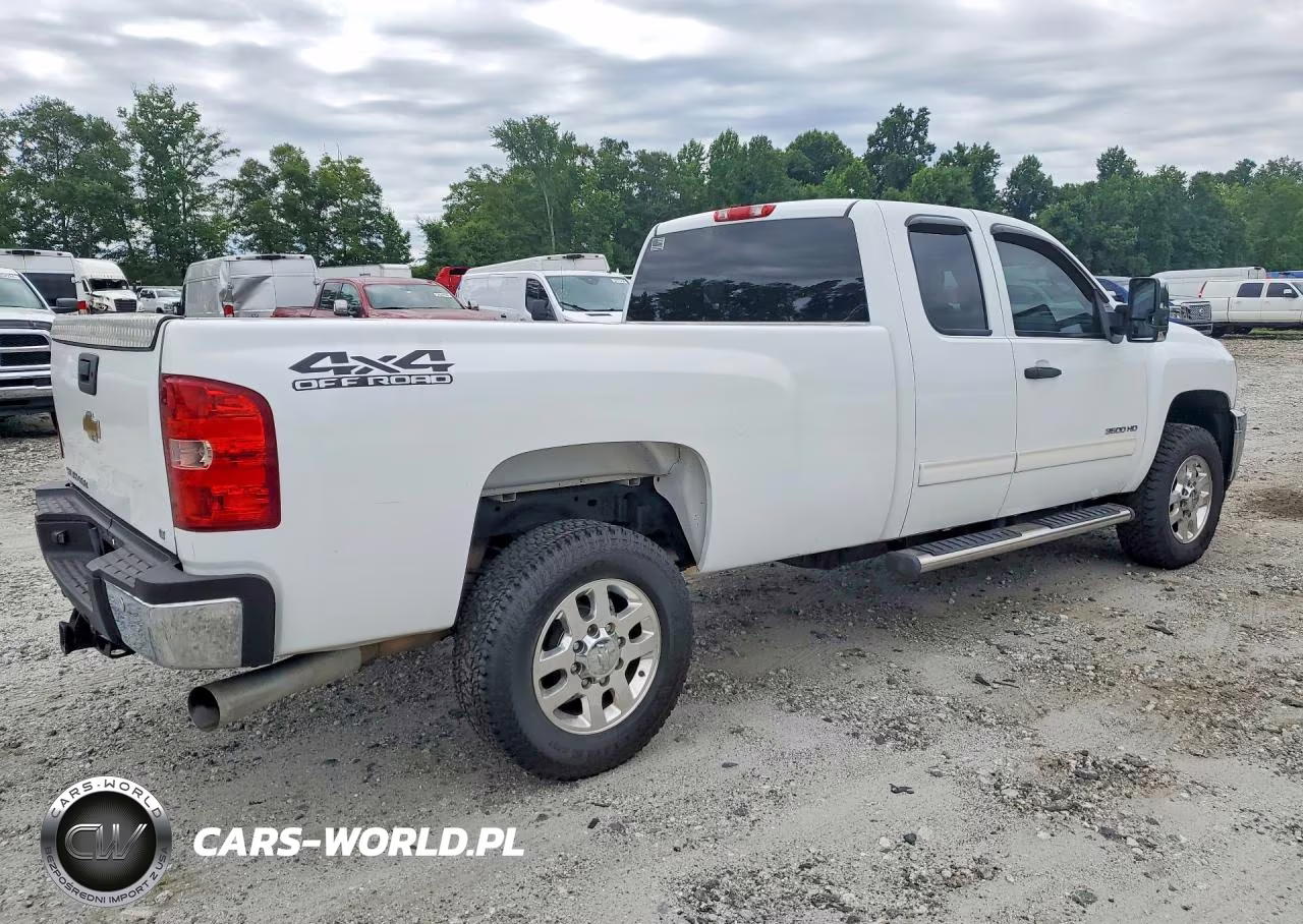 2011 Chevrolet Silverado K3500 Lt VIN:1GC5K0C80BZ372907 - 3