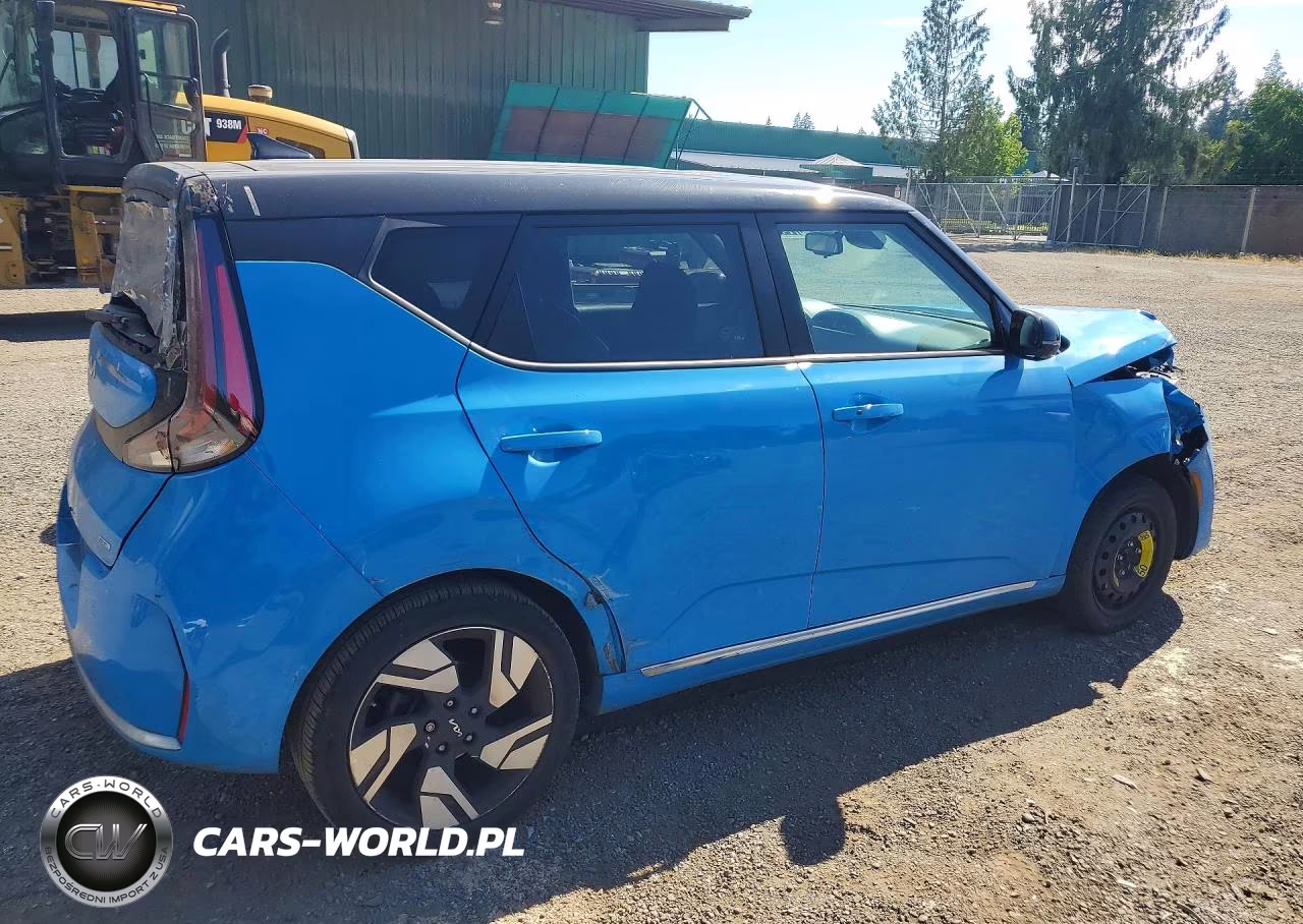 2024 Kia Soul Gt Line VIN:KNDJ53AU2R7219961 - 3