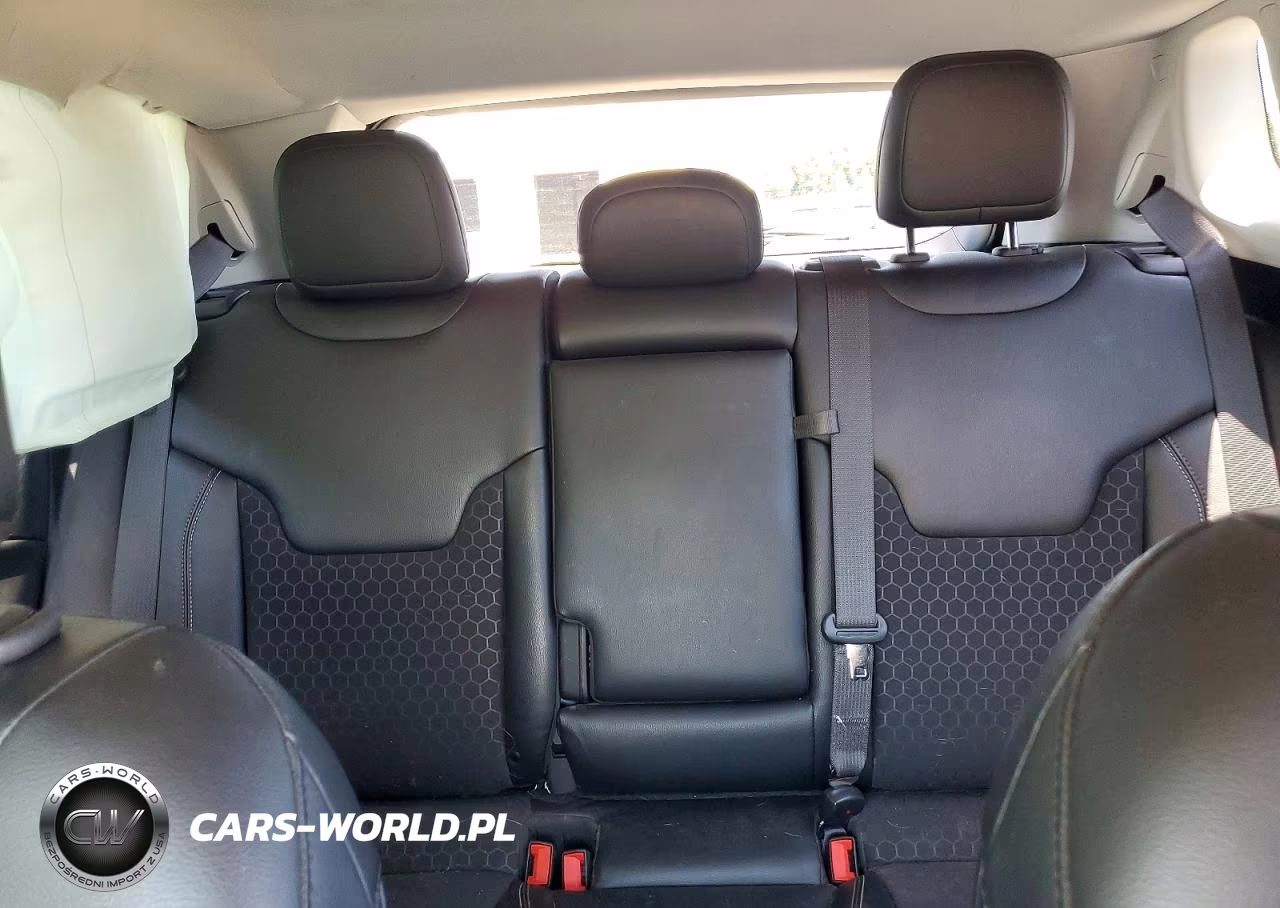2021 Jeep Compass Latitude VIN:3C4NJDBB6MT530281 - 10