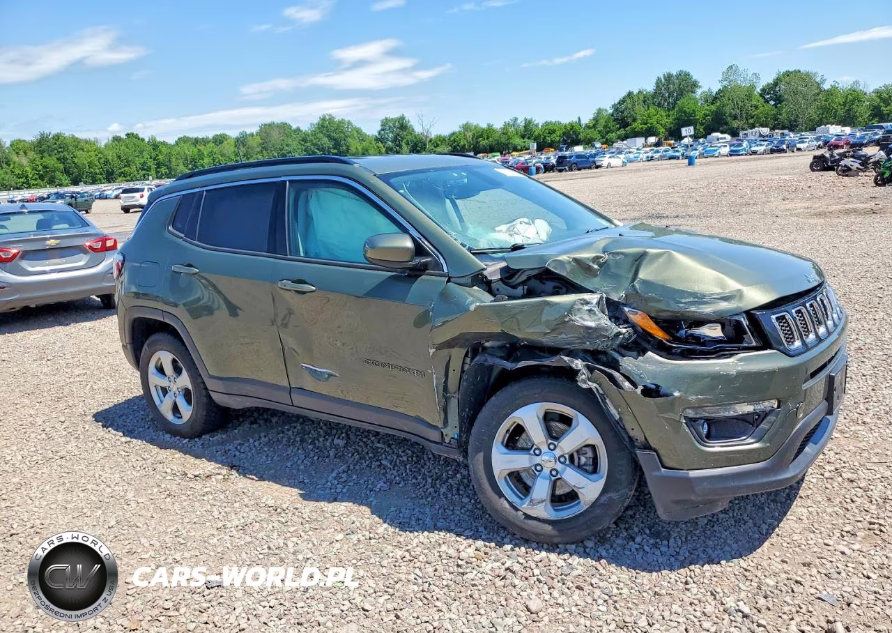 2021 Jeep Compass Latitude VIN:3C4NJDBB6MT530281 - 4