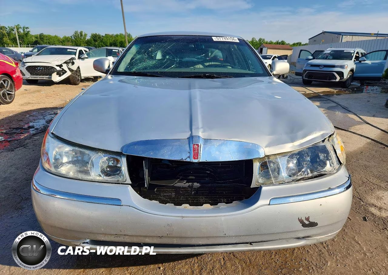2002 Lincoln Town Car Executive VIN:1LNHM81W82Y661350 - 5