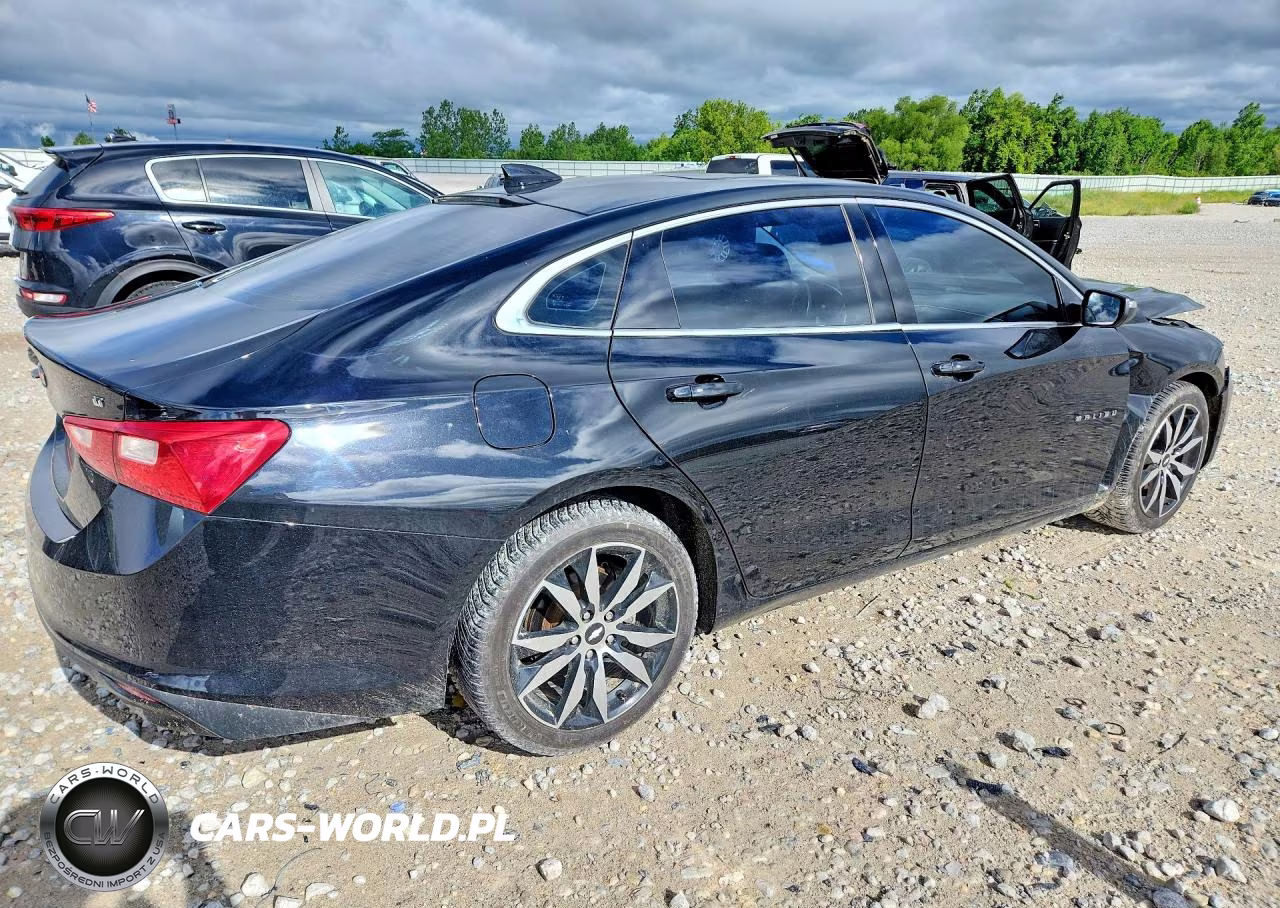 2016 Chevrolet Malibu Lt VIN:1G1ZE5ST2GF353885 - 3