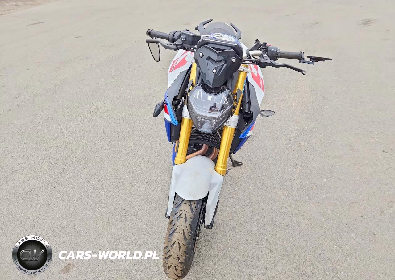 2024 BMW F 900 R VIN:WB10K1308R6K60178 - 2