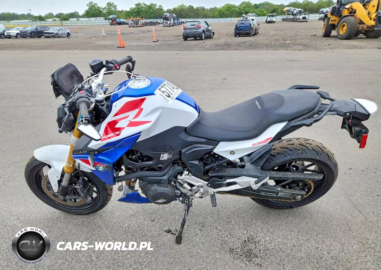 2024 BMW F 900 R VIN:WB10K1308R6K60178 - 3
