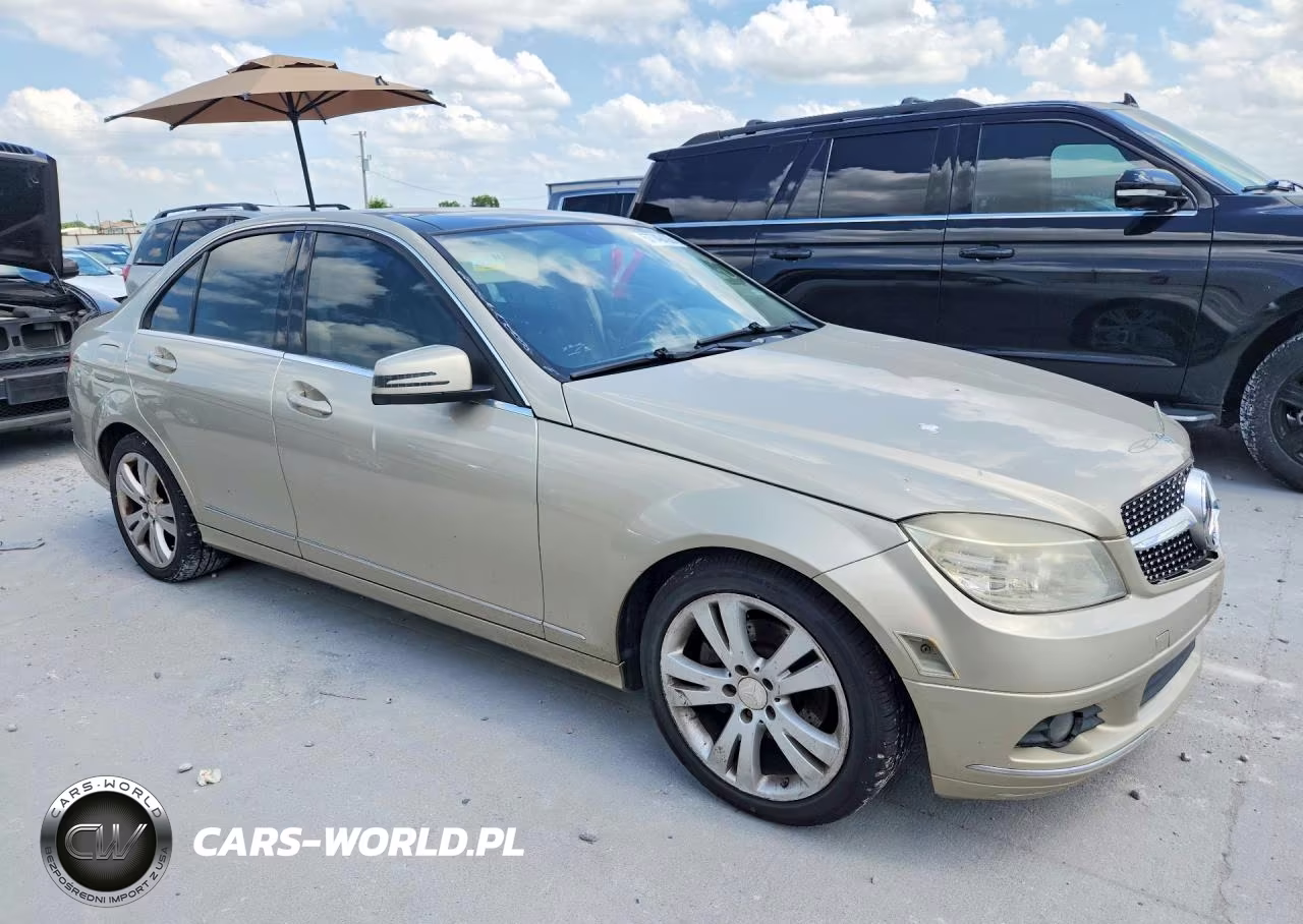2011 Mercedes-Benz C 300 4Matic VIN:WDDGF8BB3BR138730 - 4
