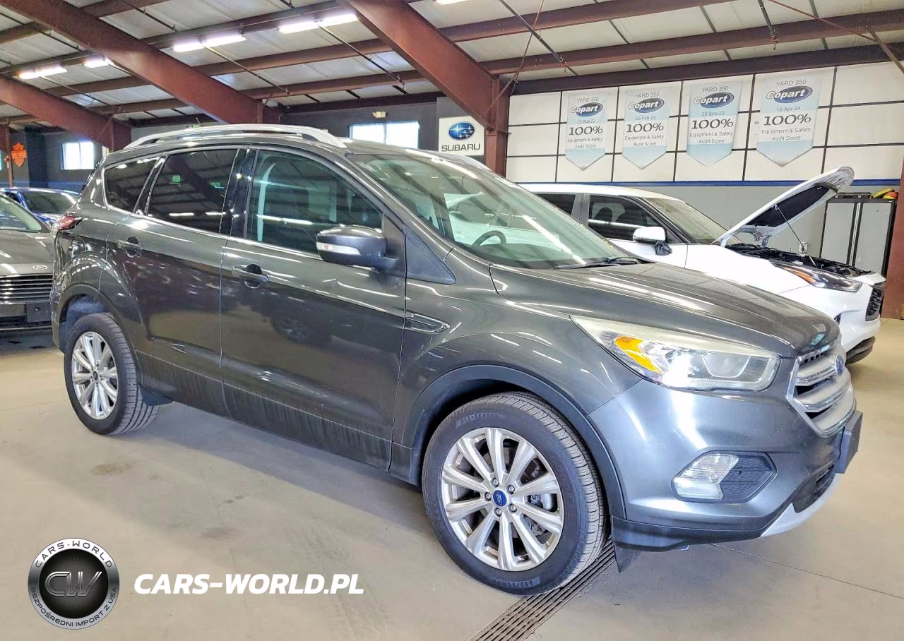 2017 Ford Escape Titanium VIN:1FMCU9JD2HUC37516 - 4