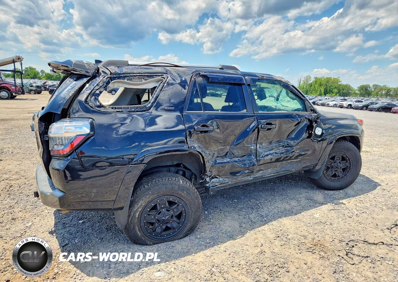2023 Toyota 4Runner Sr5 Premium VIN:JTEFU5JR8P5281451 - 3