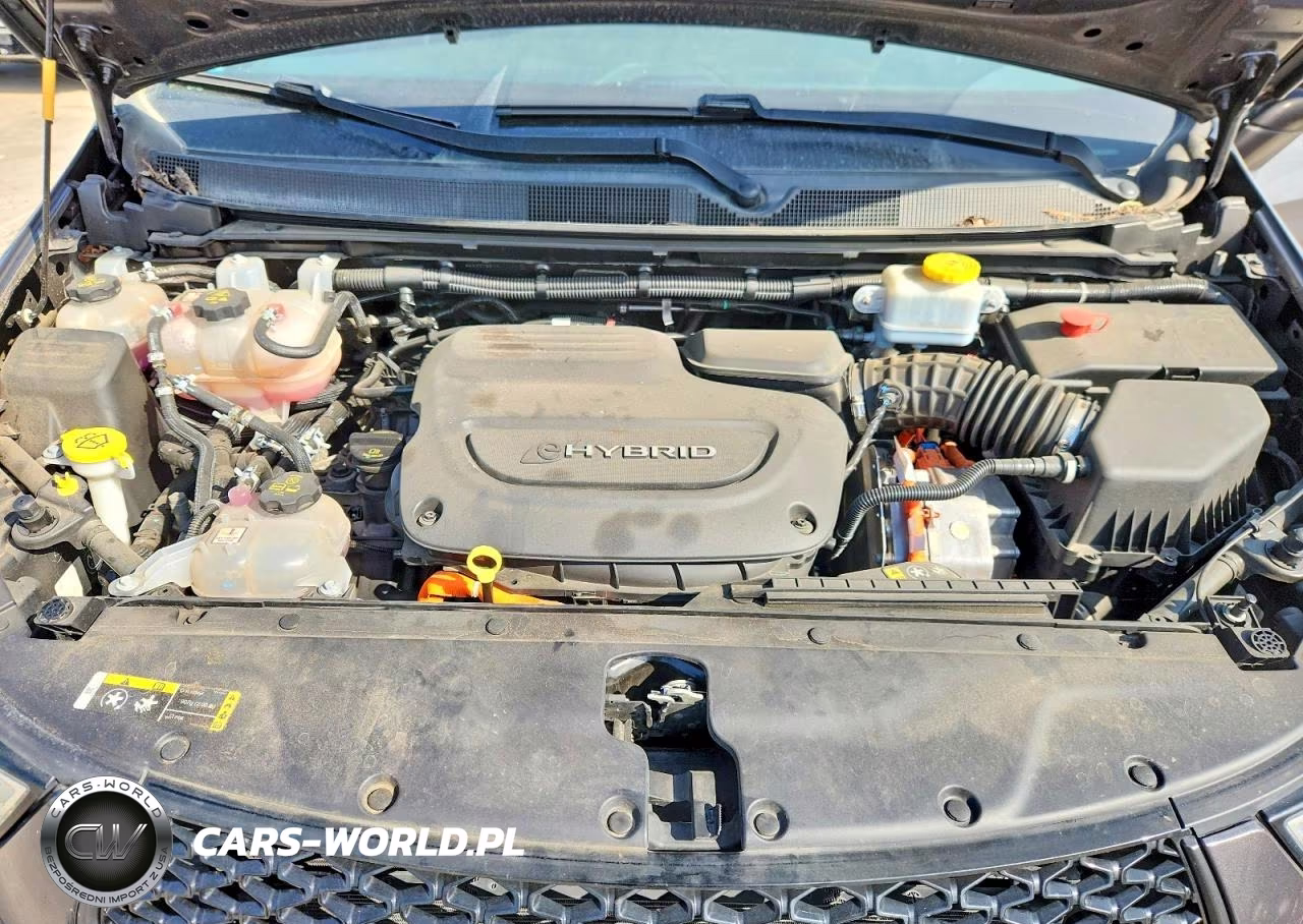 2021 Chrysler Pacifica Hybrid Limited VIN:2C4RC1S75MR525386 - 12
