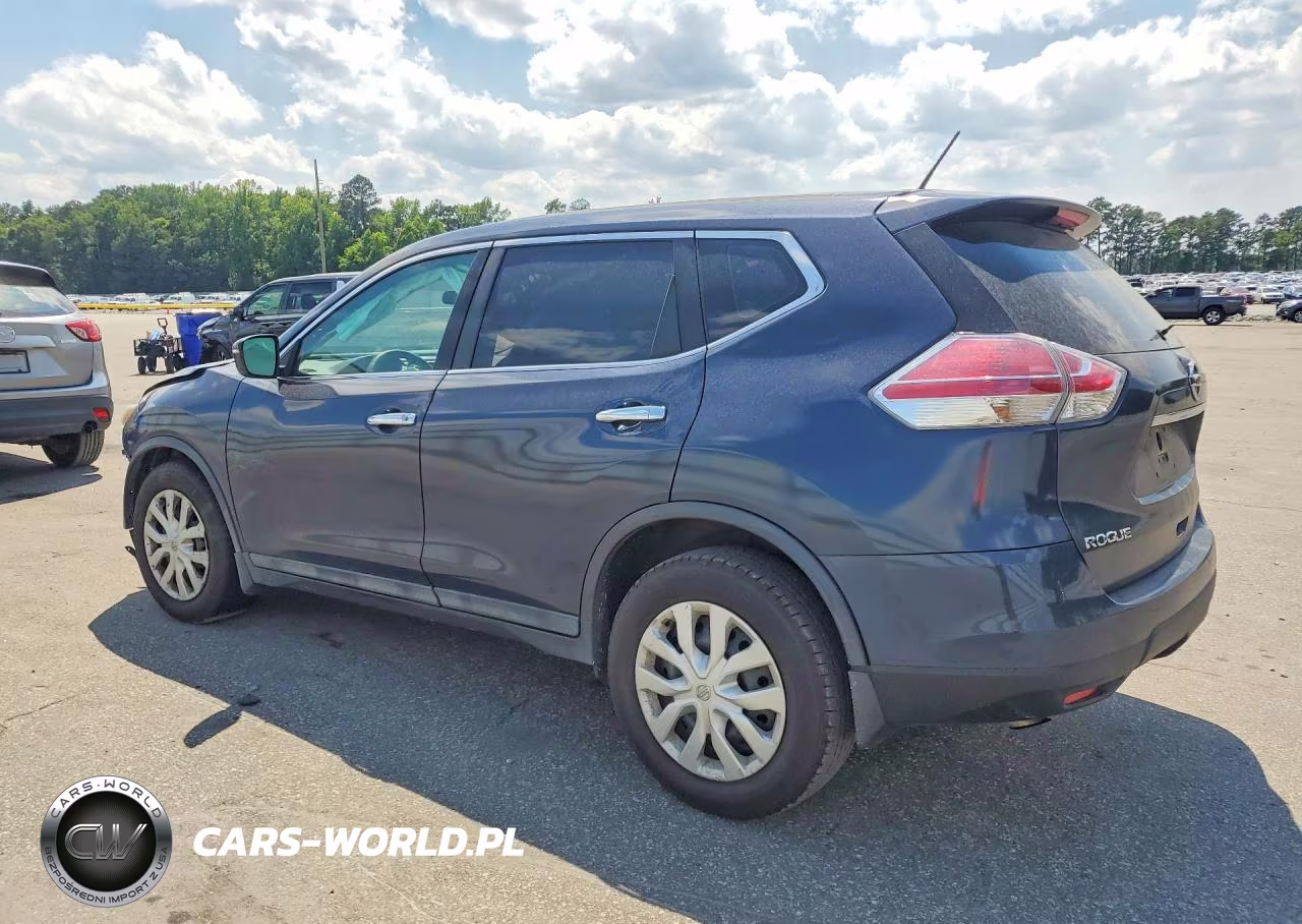 2015 Nissan Rogue S VIN:5N1AT2MT7FC832921 - 2