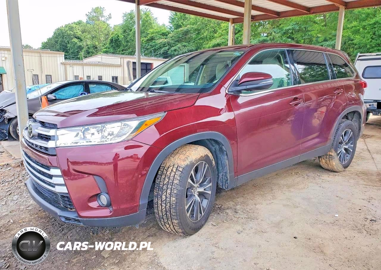 2019 Toyota Highlander Le Plus – zdjęcie 1 z 12