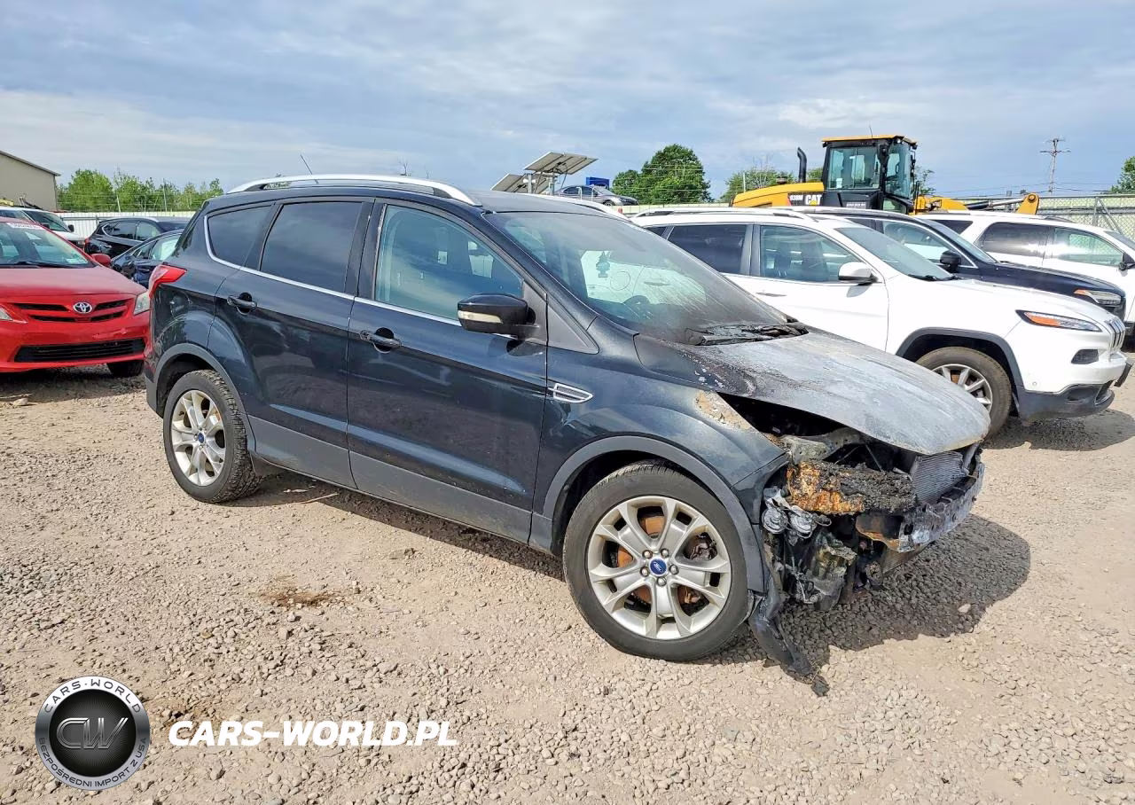 2015 Ford Escape Titanium VIN:1FMCU9JX3FUA66007 - 4