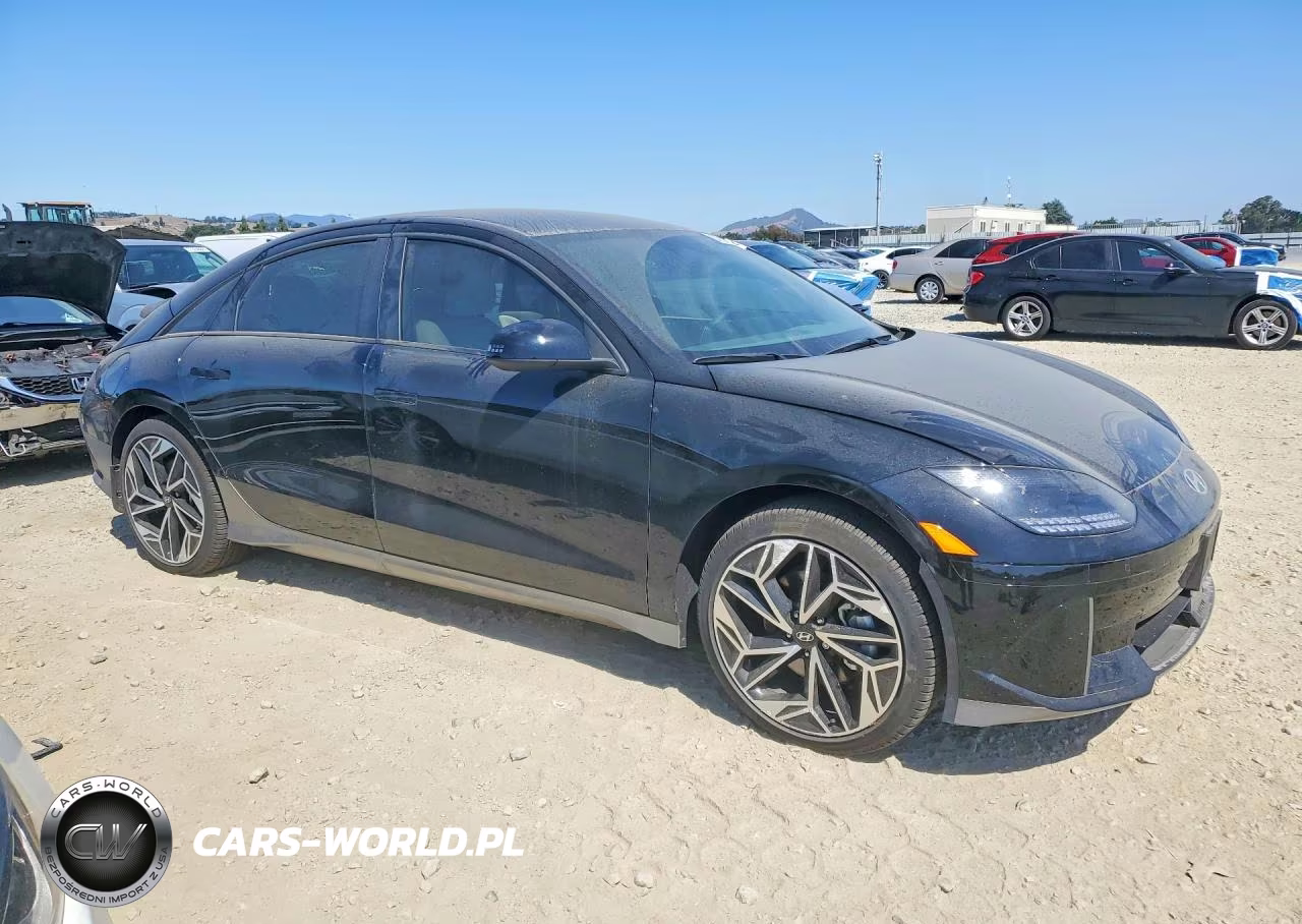2025 Hyundai Ioniq 6 Sel VIN:KMHM34AA1SA114573 - 4
