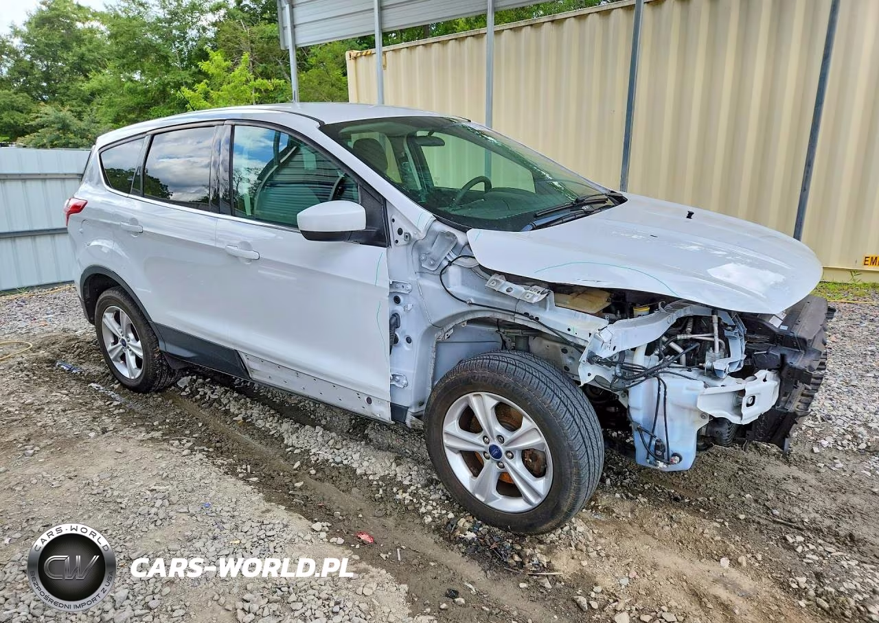 2015 Ford Escape Se VIN:1FMCU9GX4FUB64048 - 4