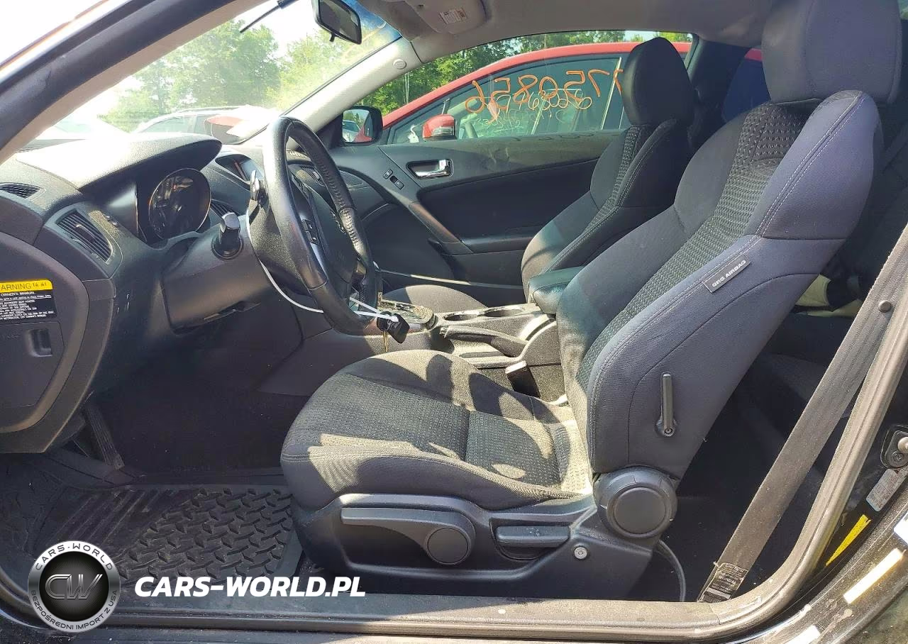 2011 Hyundai Genesis Coupe 2.0T VIN:KMHHT6KD8BU057874 - 7