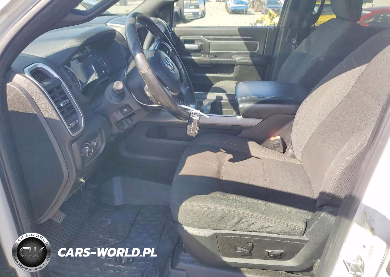 2019 Ram 2500 Big Horn VIN:3C6UR5DL8KG550075 - 7
