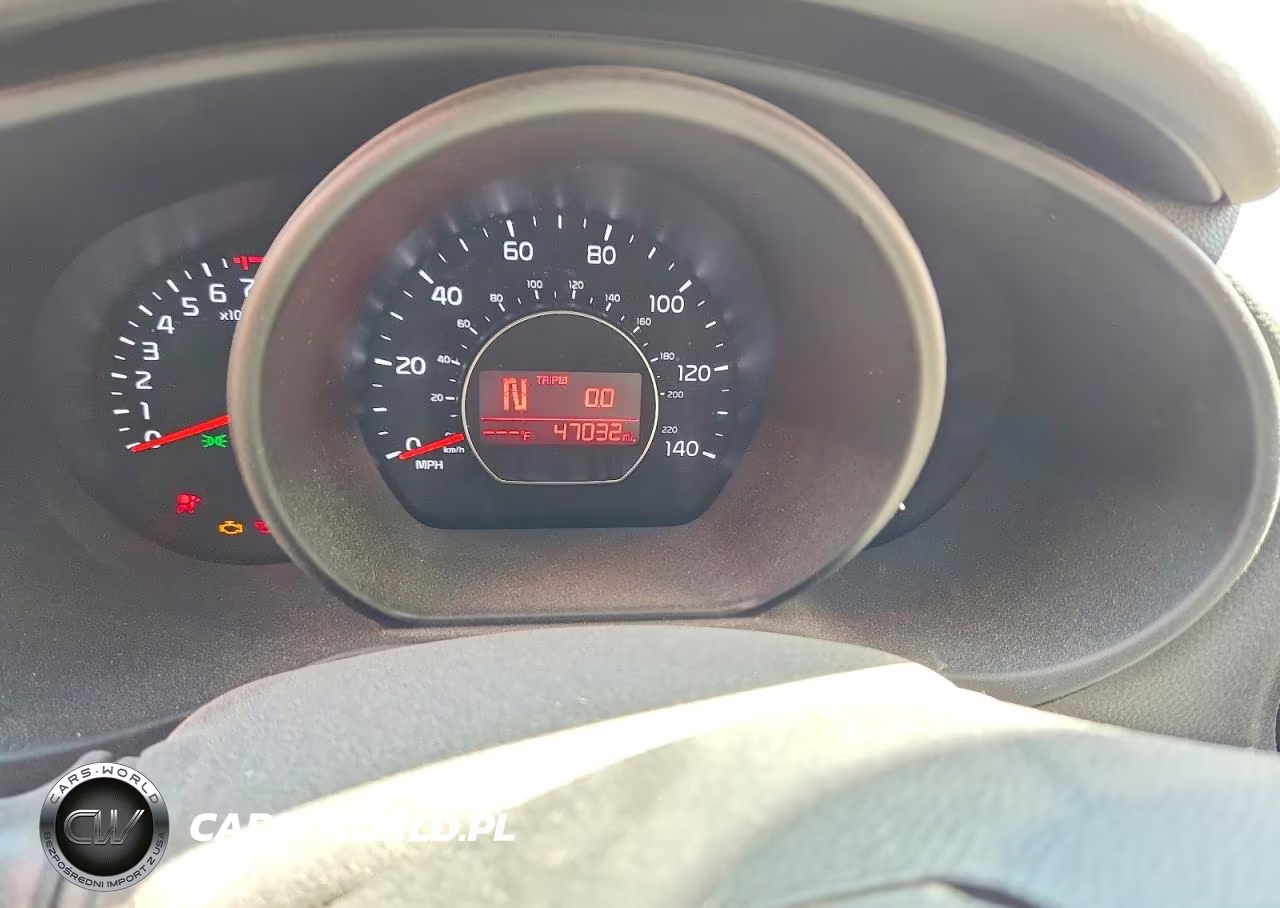 2019 Kia Soul + VIN:KNDJP3A55K7695212 - 9