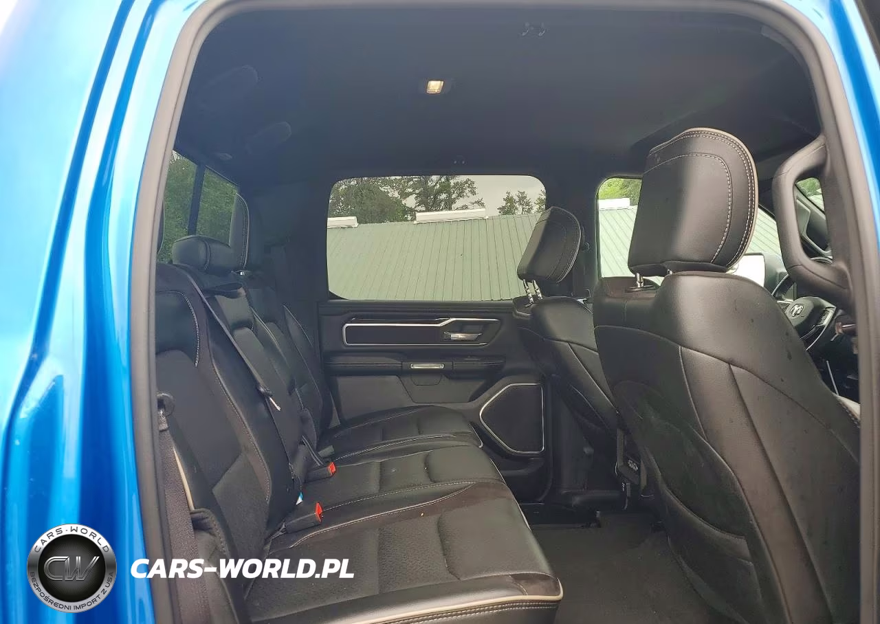2020 Ram 1500 Laramie VIN:1C6SRFJT4LN342558 - 10