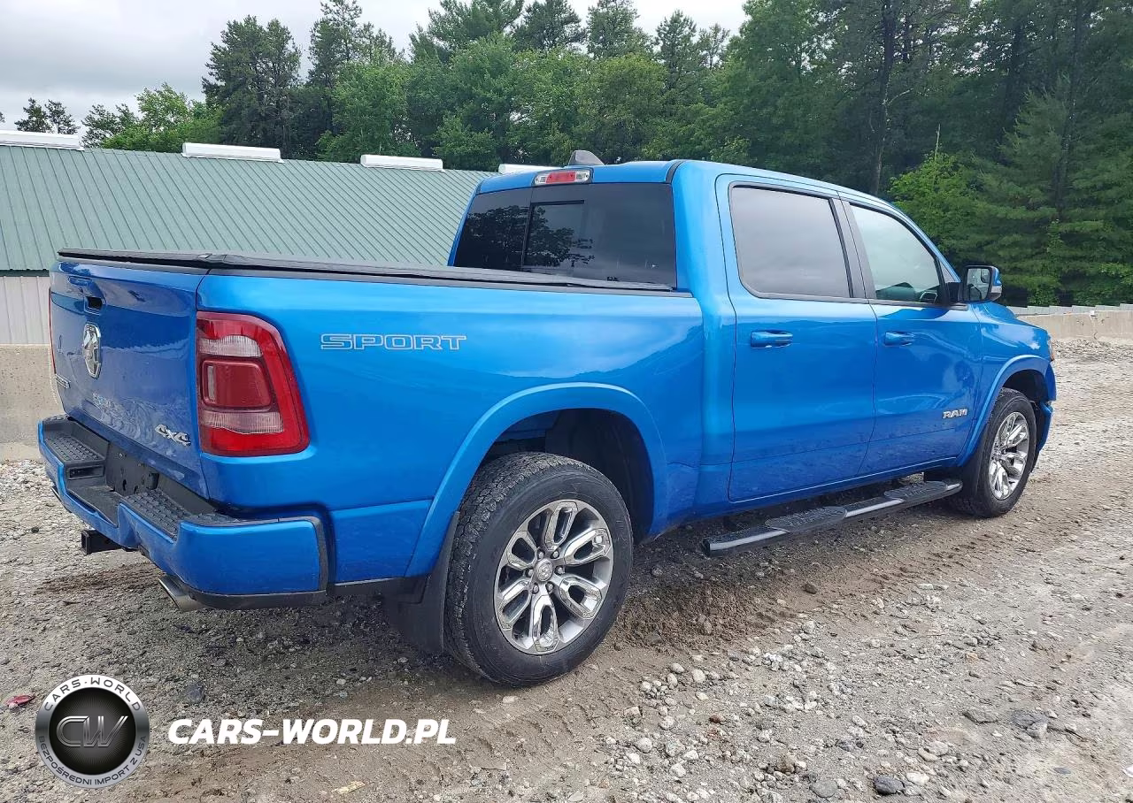 2020 Ram 1500 Laramie VIN:1C6SRFJT4LN342558 - 3