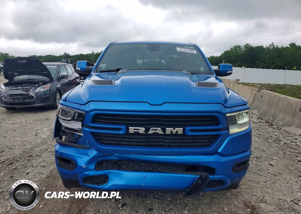 2020 Ram 1500 Laramie VIN:1C6SRFJT4LN342558 - 5