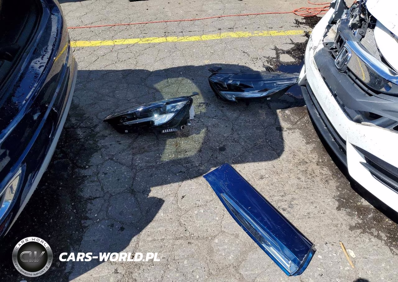 2023 Buick Envision Avenir VIN:LRBFZSR49PD083091 - 13