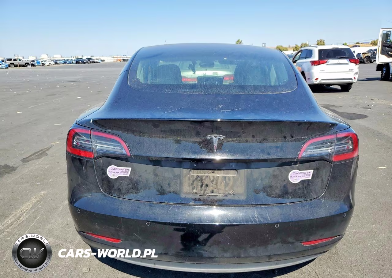 2018 Tesla Model 3 VIN:5YJ3E1EA4JF165705 - 6