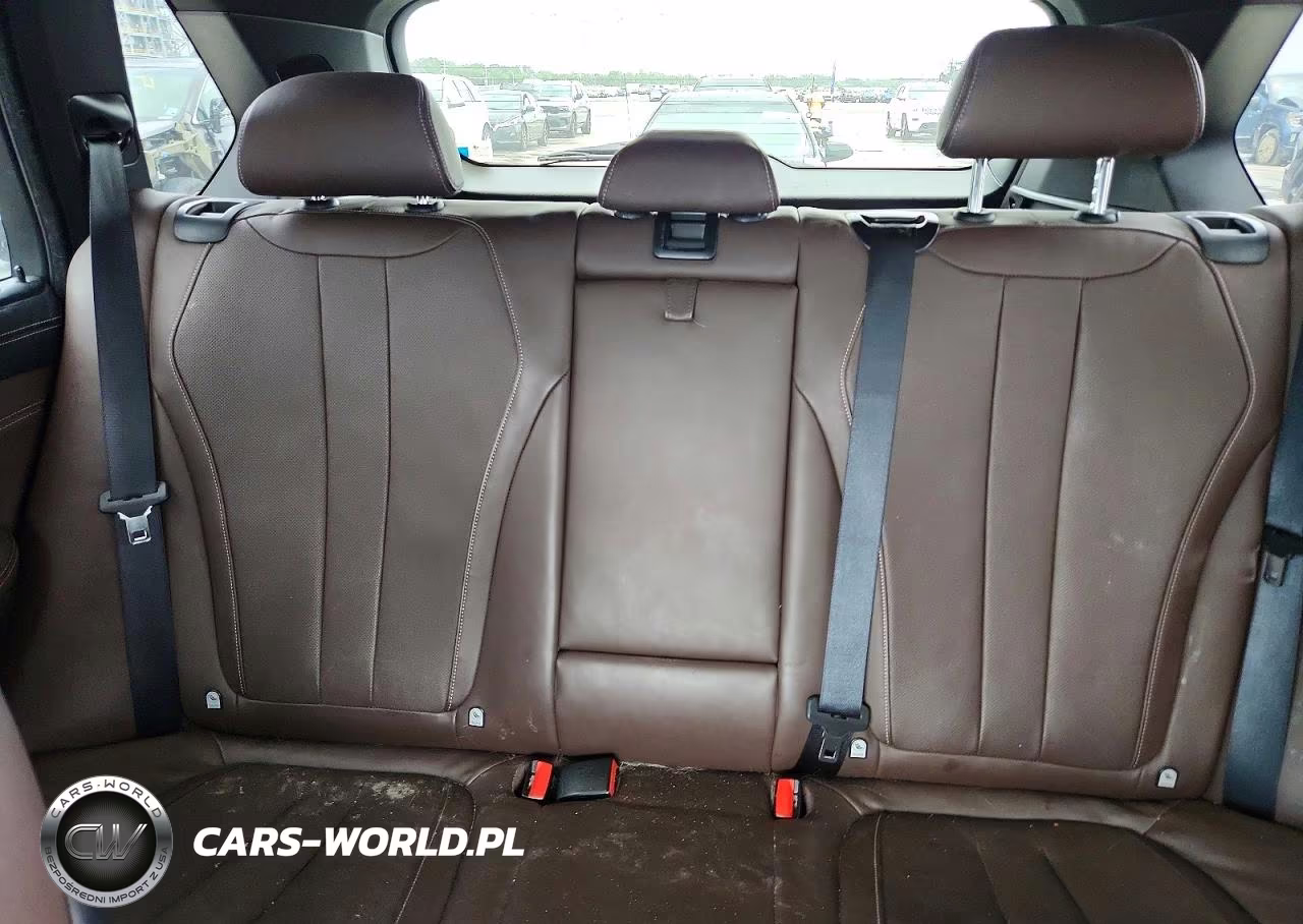 2015 BMW X5 xDrive50I VIN:5UXKR6C54F0J77540 - 10