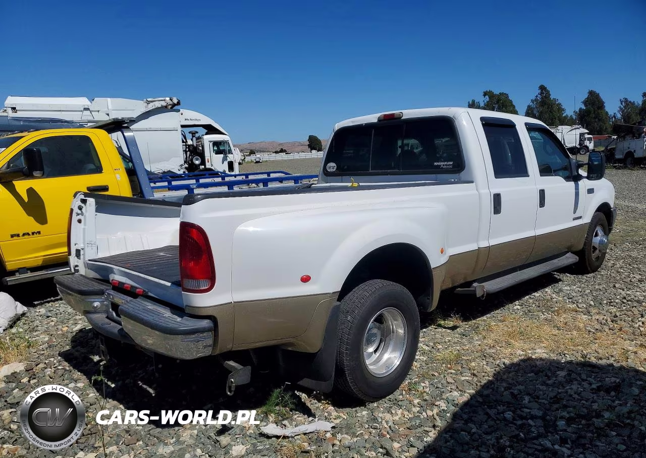2000 Ford F350 Super Duty VIN:1FTWW32F4YEC27718 - 3