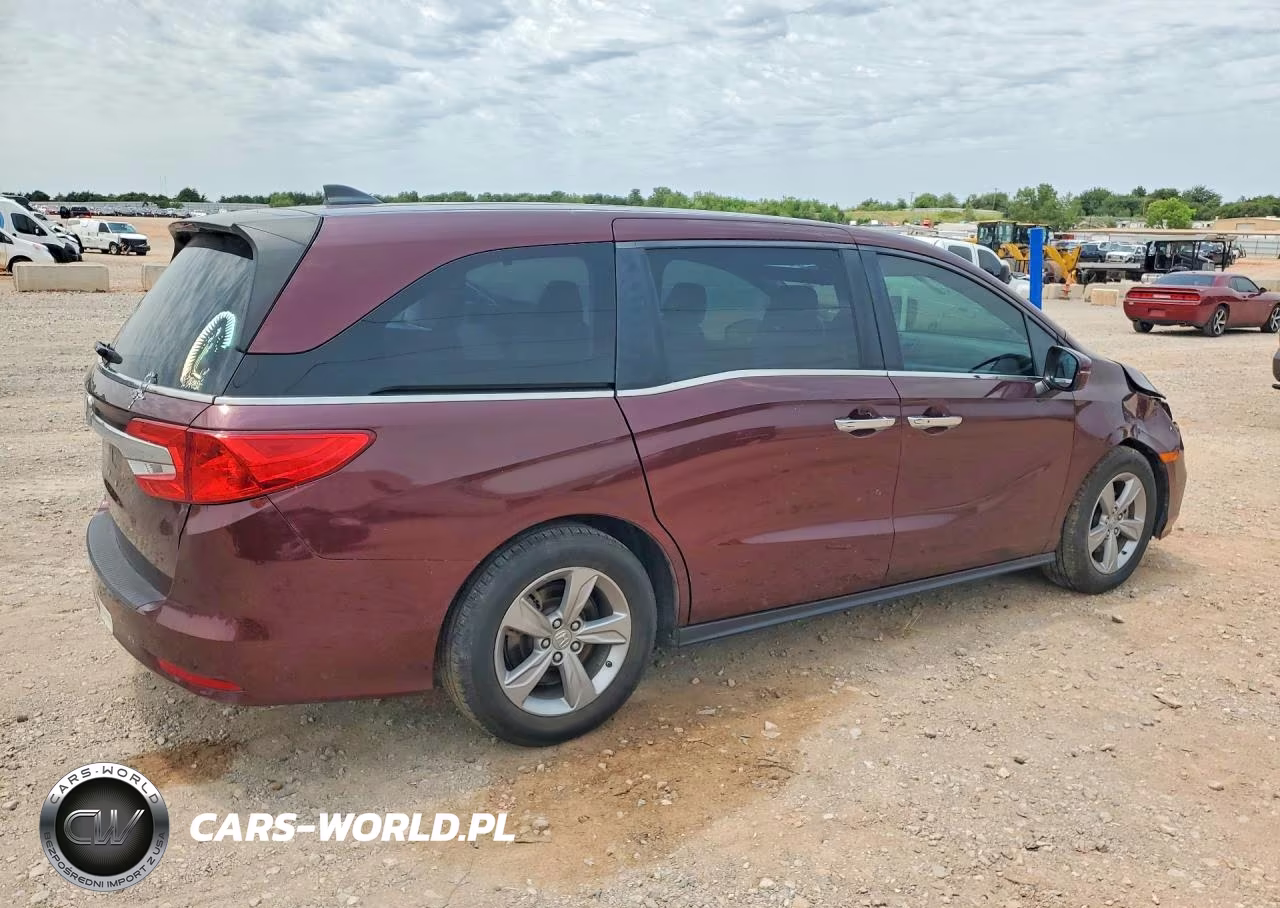 2018 Honda Odyssey Ex VIN:5FNRL6H58JB097274 - 3