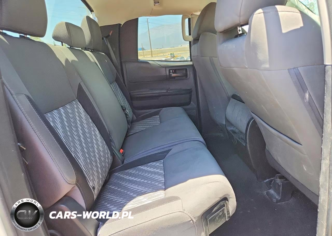 2020 Toyota Tundra Sr VIN:5TFTY5F10LX011384 - 10