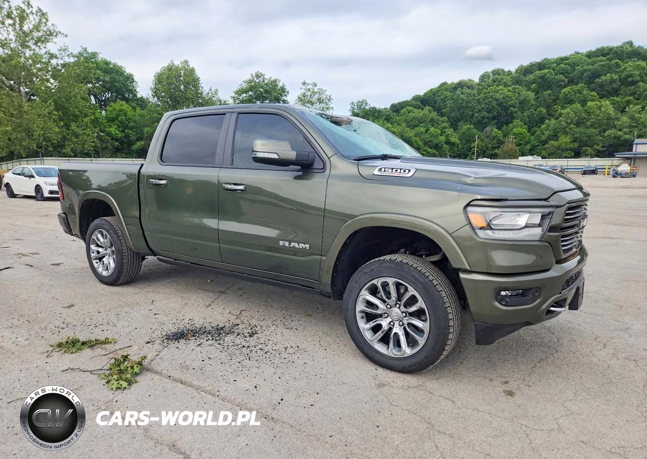 2021 Ram 1500 Laramie VIN:1C6SRFJM8MN611638 - 4