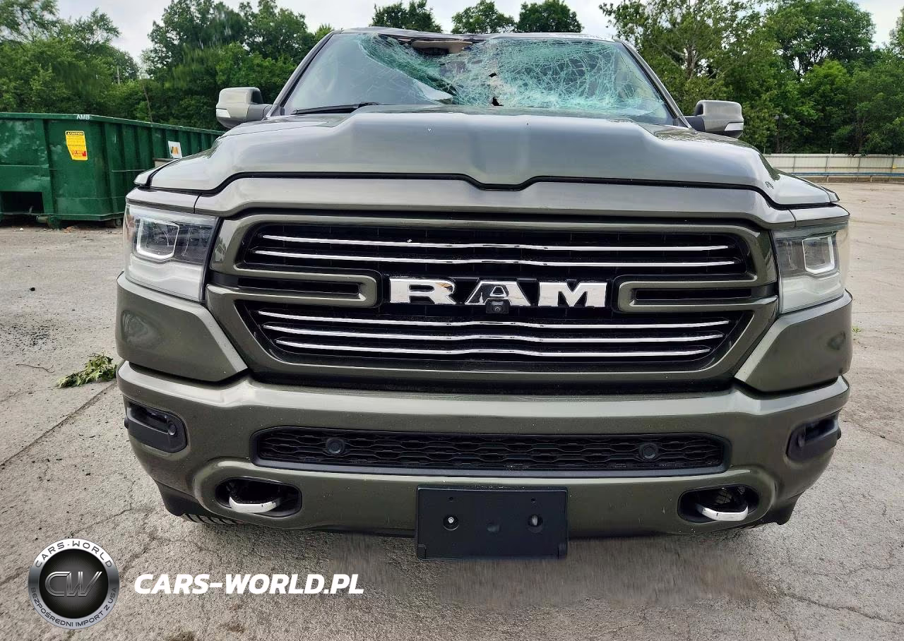 2021 Ram 1500 Laramie VIN:1C6SRFJM8MN611638 - 5