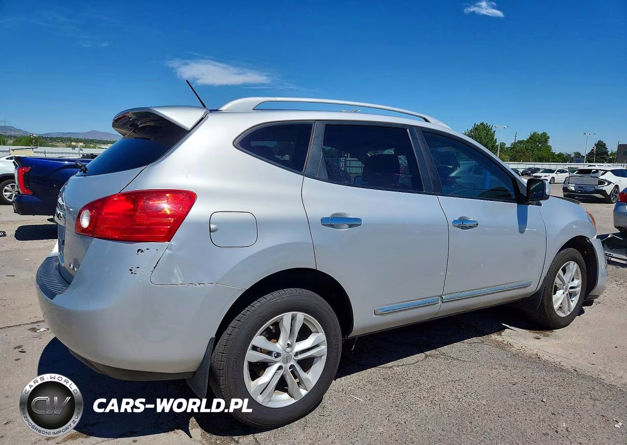 2013 Nissan Rogue S VIN:JN8AS5MV1DW138607 - 3